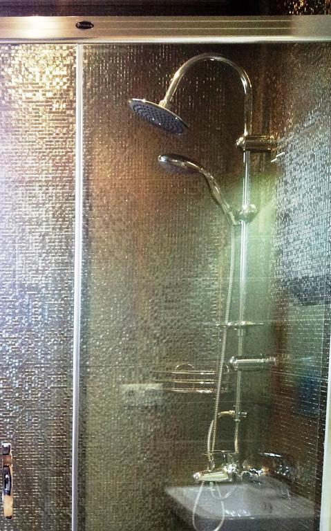 Sebi Apartment Batumi Towers Стая снимка